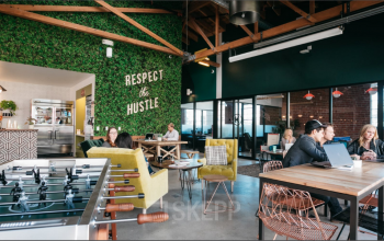 Einen Arbeitsplatz mieten im innovativem Coworking Bereich in München Maxvorstadt an der Arnulfstraße