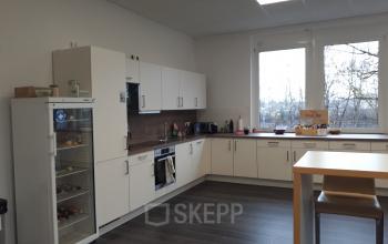Voll ausgestattete Gemeinschaftsküche im Business Center in München Landsberger Straße