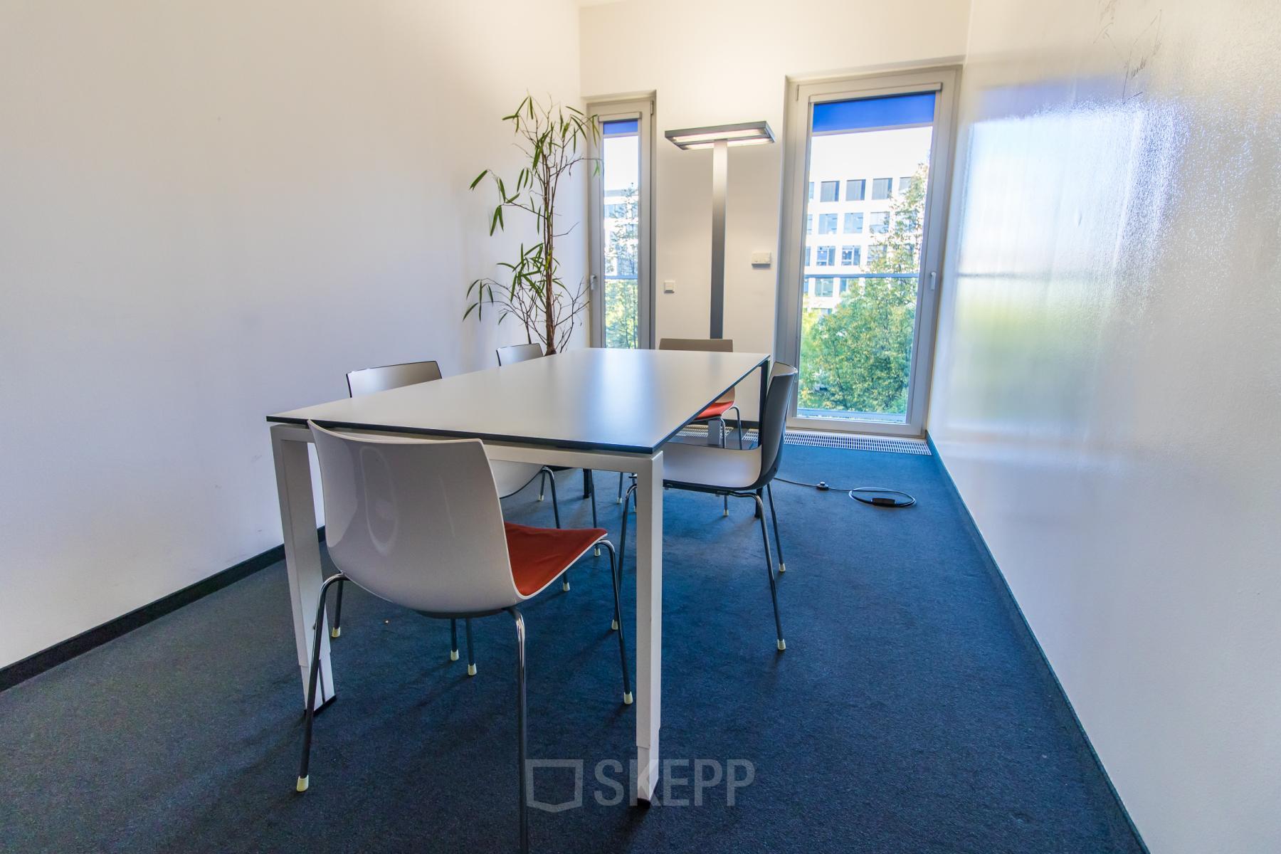 bright office space for rent in Munich