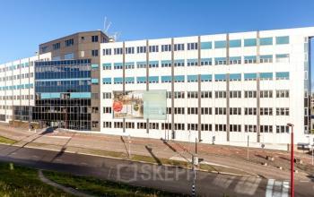 Exterior view of an office building located at Zoomstede 13-25, Nieuwegein, suitable for office space rental.