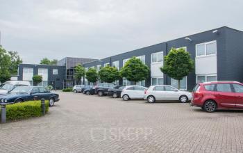 flexplek huren Nuenen nabij vliegveld