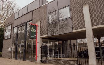 Exterior view of office building at Abdis van Thornstraat 74, Oosterhout Nb, available for office space rental.
