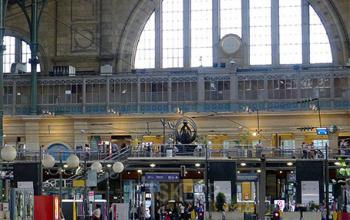Centre d'affaires situé à l'l’intérieur de la gare du Nord à la rue de Dunkerque