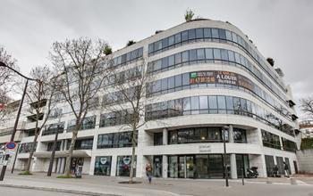 Façade immeuble de bureaux au Boulevard Victor