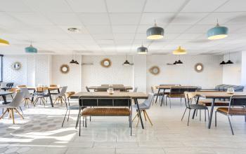 Espace commun spacieux pour passer des bons moments entre collègues au boulevard Gouvion Saint-Cyr