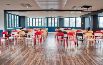 Salle modulable pour que vous puissiez organiser tous vos événements professionnels en simplicité au boulevard Gouvion Saint-Cyr