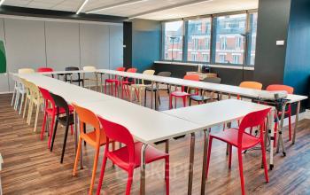 Salle de réunion dans laquelle vous pourrez organiser tout événement d'entreprise au boulevard Gouvion Saint-Cyr