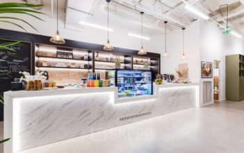 Corner café avec barista disponible dans notre centre d'affaires dans la Rue Réaumur