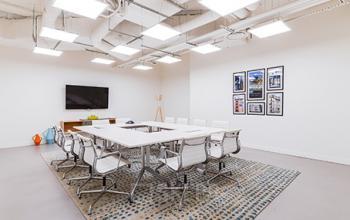 Salle de réunion élégante dans la Rue Réaumur