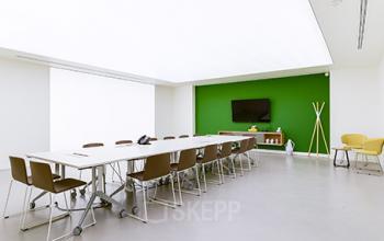 Salle de réunion spacieuse dans la Rue Réaumur