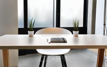 Ce bureau privatif vous offre tout le confort pour accomplir vos missions dans la rue Saint Denis