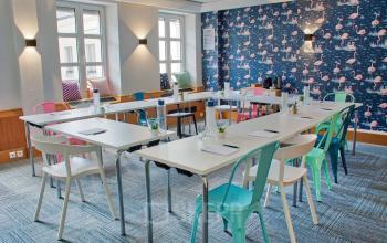 Salle de formation prêt à l'emploi dans la rue Saint-Honoré
