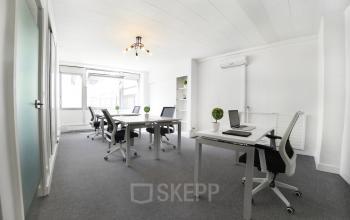 Ces bureaux offrent un espace pour accueillir tous vos employés dans la rue de la Clef