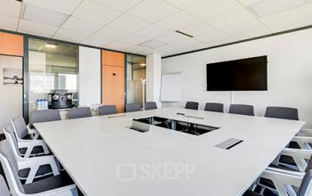 Salle de réunion professionnelle pour organiser vos meetings dans la rue de la Haye