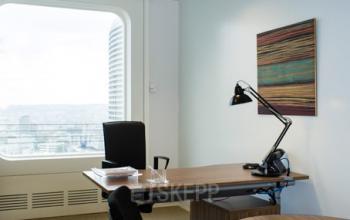 Un bureau privé où vous pouvez vous consacrer pleinement à votre activité à la Défense