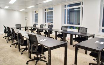 Salle pour tous vos meetings, séminaires ou formations au cours Valmy