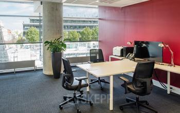 Nos bureaux sont équipés de fauteuils ergonomiques au stade de France