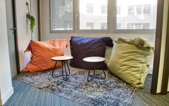 Vous trouverez votre repos dans notre espace de convivialité au quai de Gallieni