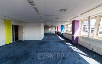 Rent empty office space