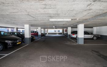 Parkings garage next to office space