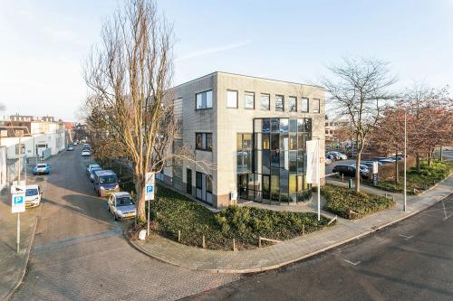 Rent office space Slachthuisstraat 31-35, Roermond (3)