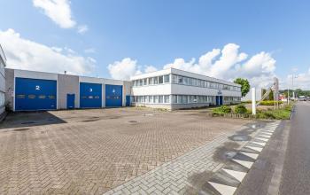 blue doors office space rooseldaal bruynzeel building