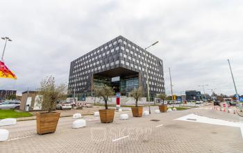 Modern office building at Rotterdam Airportplein 22, perfect for those looking to rent office space near Rotterdam Airport.