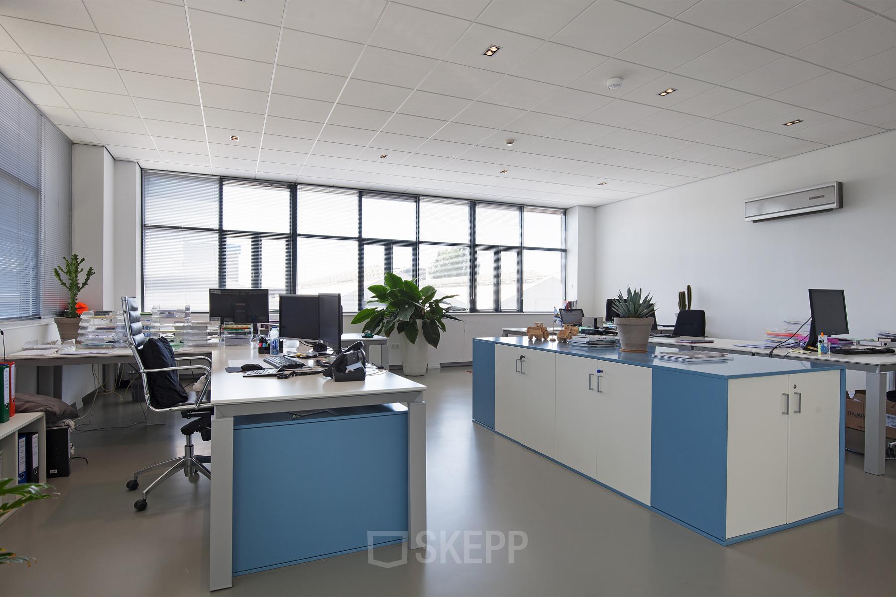 gemeubileerde werkplek huren aan van helmontstraat in rotterdam