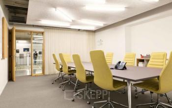 Meetingroom with yellow seats