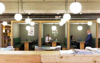 Office space for rent at the Evert van de Beekstraat