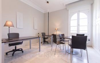 Oficinas grandes en alquiler en Paseo de las Delicias 1