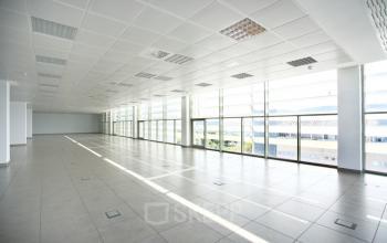 Alquilar oficinas Calle Albert Einstein 93 C, Sevilla (5)