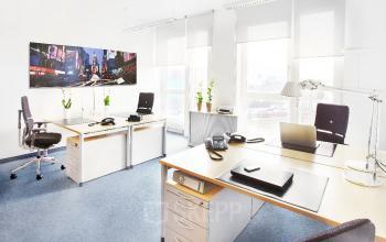 Helle Büroflächen mieten an der Leitzstraße in Stuttgart Feuerbach