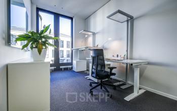 Top eingerichteter Arbeitsplatz Stuttgart Mitte Gerber