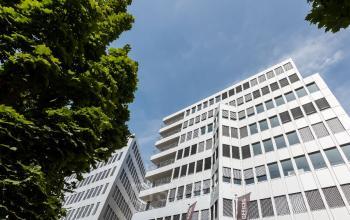 Fantastische Außenansicht vom Bürogebäude in Stuttgart Möhringen an der Schelmenwasenstraße