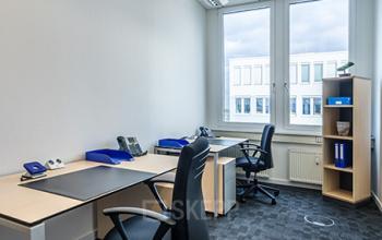 Helles Büro mieten in Stuttgart, Curiestraße