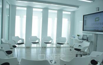 Una distribución diferente en la sala de reuniones