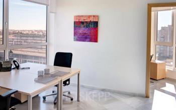 Oficinas con una vista excelente en Avenida de las Cortes valencianas 58