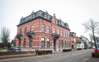 Exterior view of an office building located at Kaldenkerkerweg 56, Venlo, available for office space rental.