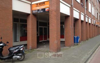 ingang kantoorgebouw vlaardingen schiedamseweg representatief