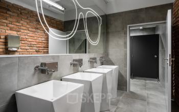 toaleta aleje jerozolimskie 181b warszawa beyourself