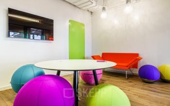 salka spotkań w biurowcu