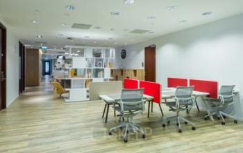 coworking w budynku wfc