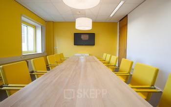 kantoorpand zoetermeer bleiswijkseweg vergaderzaal televisie presentatiemogelijkheden