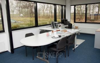 Desk at the windows