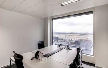 Erstklassiges Büro zur Miete an der Hotelstraße in Zürich-Flughafen