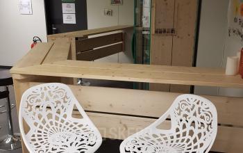 Beeindruckende Business Area im Bürogebäude in Zürich, Enge