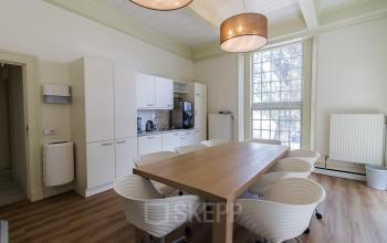 Shared pantry for tenants