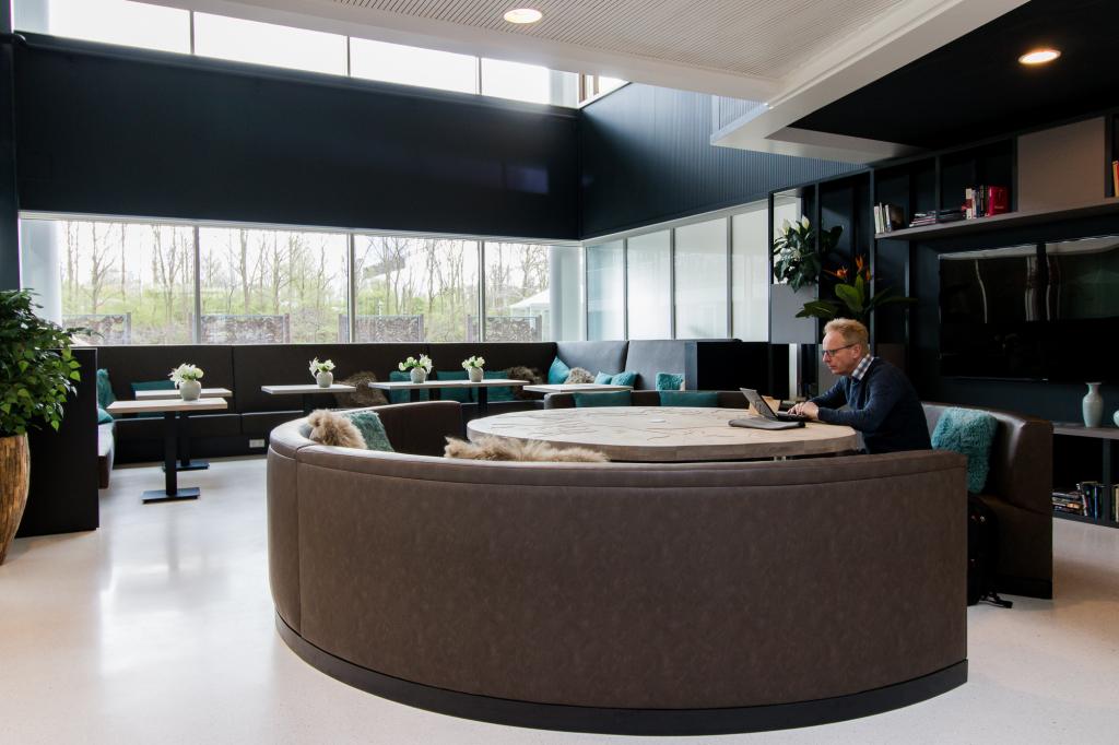 helle-business-lounge