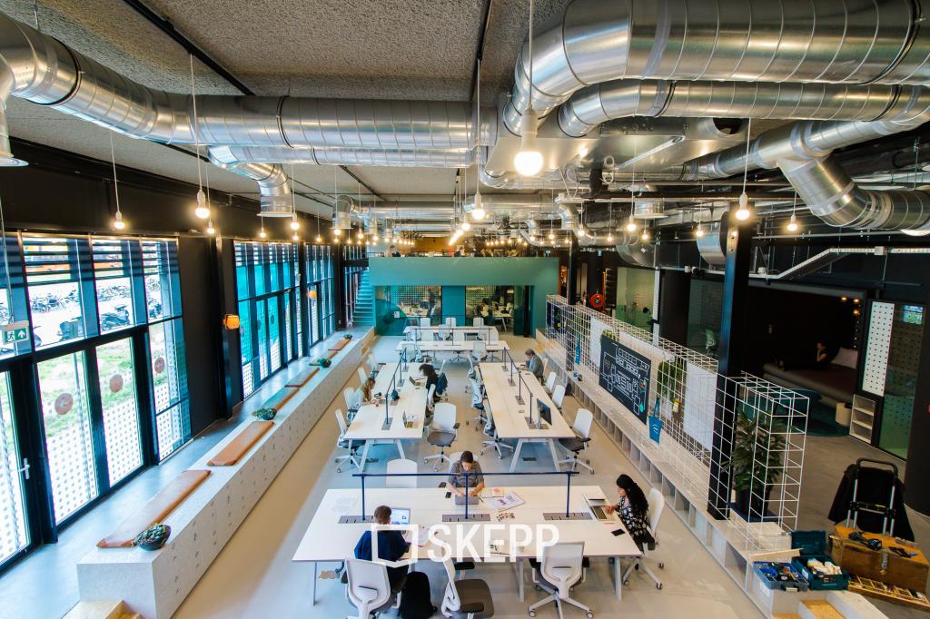Flexibles Arbeiten in einem Coworking-Bereich